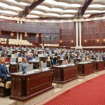 42 deputat imza yığdı: Parlament istefaya gedir?