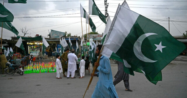 Pakistan BRİKS-ə qəbulun sürətləndirilməsinə ümid etdiyini bildirib