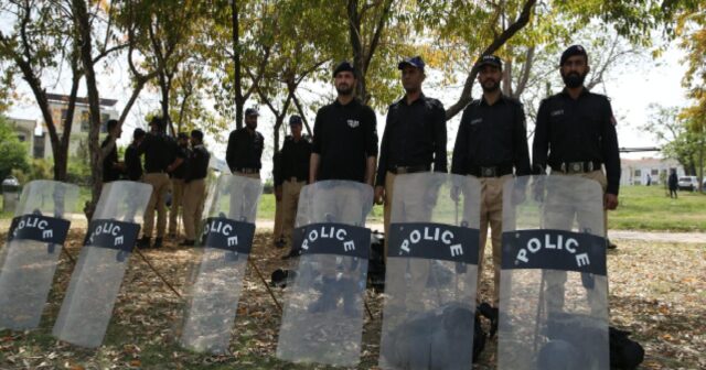 Pakistanda baş verən qarşıdurmada 1 uşaq ölüb