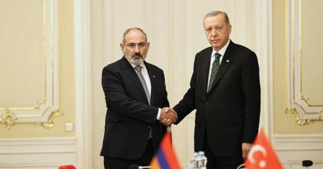 Rusiya Ermənistandan çıxır, Türkiyə girir