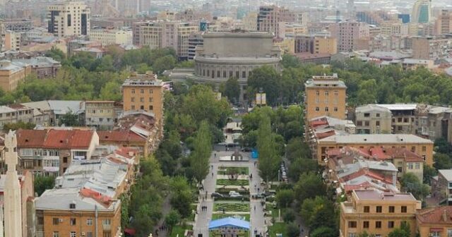 Ermənistanda iqtisadi sıçrayışın əsl səbəbi – Köçəryan