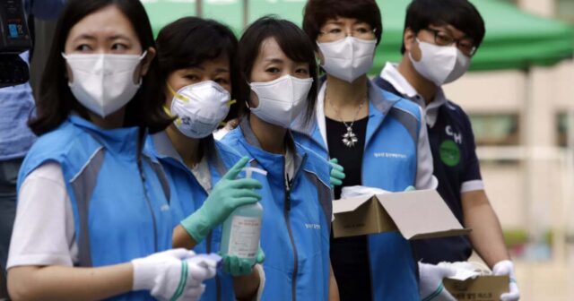Cənubi Koreyada həkimlərlə hökumət arasında qarşıdurma