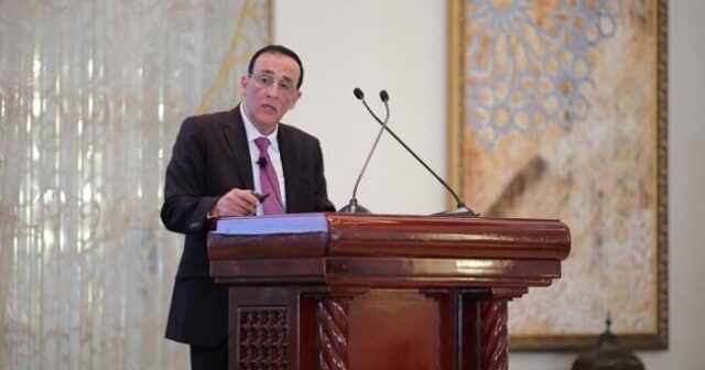 Nikol xəyanət edir və Qərbə yalvarır – ABŞ professoru