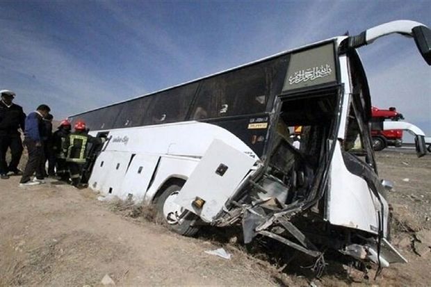 İran avtobusu Ermənistanda qəzaya uğrayıb – Ölən və yaralananlar var