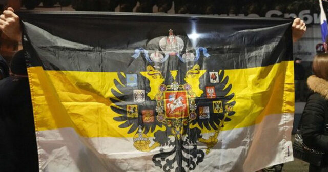 Moldova məhkəməsi Rusiya bayrağını ekstremist atribut elan edib