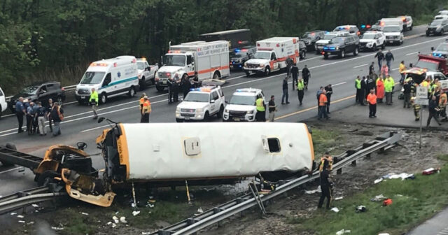 ABŞ-də avtobusun qəzaya uğraması nəticəsində 8 nəfər ölüb, yaralılar var