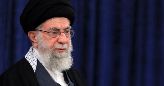 İran lideri mərhum Rəisinin cənazəsi üzərində dua oxuyacaq