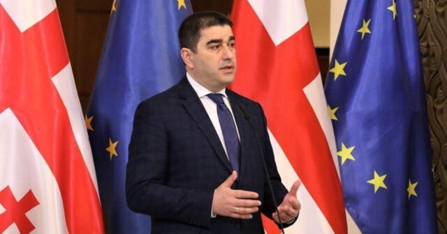 Şalva Papuaşvili: Saakaşvilinin partiyası hakimiyyətə qayıtsa, bütün Gürcüstanı edam gözləyir