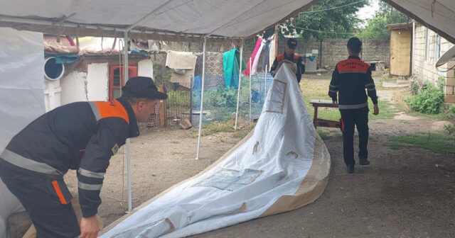 Lənkəranda evi yararsız hala düşən sakin üçün çadır qurulub – VİDEO – FOTO