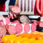 “Kolbasa xərçəng riskini artırır”