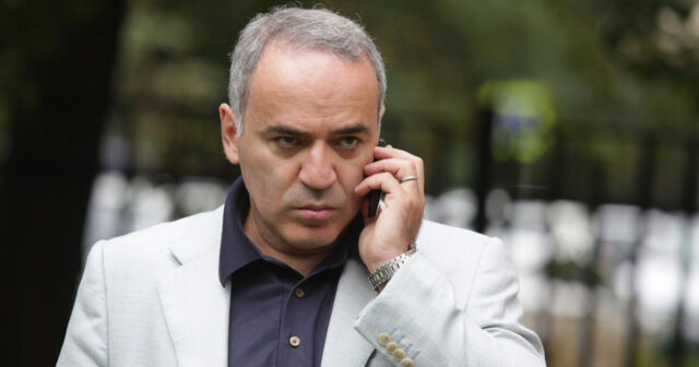 Şahmatçı Qarri Kasparov iki ilədək həbs edilə bilər
