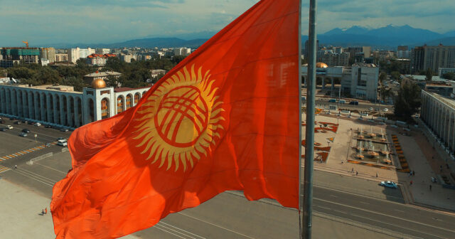 Rusiya ilə Qırğızıstan arasında hesablaşmaların 95%-dən çoxu milli valyutalarla həyata keçirilir