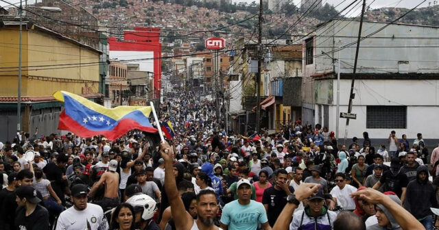 Qərb Venesuelanı itirmək istəmir – Maduro 11 ildən sonra yenə sınaqda – ANALİZ