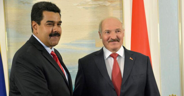 Maduro Lukaşenkonu Venesuelaya “möhtəşəm şam yeməyi”nə dəvət edib