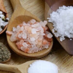 Duzlu qidalara həvəs yaradan hansı xəstəliklərdir? Duzlu qidalara həvəs yaradan hansı xəstəliklərdir?