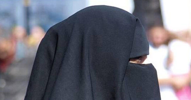 Özbəkistanda kişi niqab taxdığına görə cərimələnib