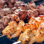 3-4 manata satılan kabablarla bağlı CİDDİ XƏBƏRDARLIQ: Görün nələrə yol açır… 3-4 manata satılan kabablarla bağlı CİDDİ XƏBƏRDARLIQ: Görün nələrə yol açır…