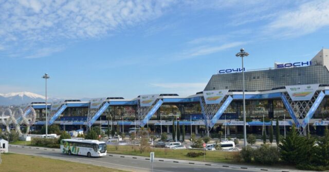 Rusiyada daha iki hava limanı fəaliyyətini dayandırdı