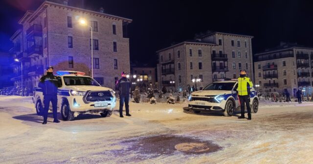 Polis əməkdaşları gecə saatlarında fasiləsiz xidmət aparıb – FOTOLAR