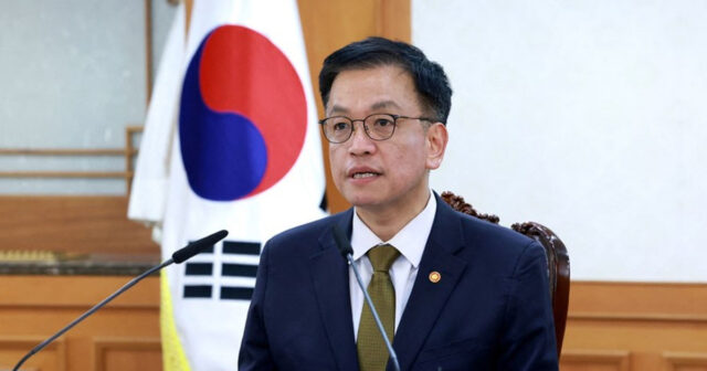 Cənubi Koreya Baş nazirinin müavini istefa verib