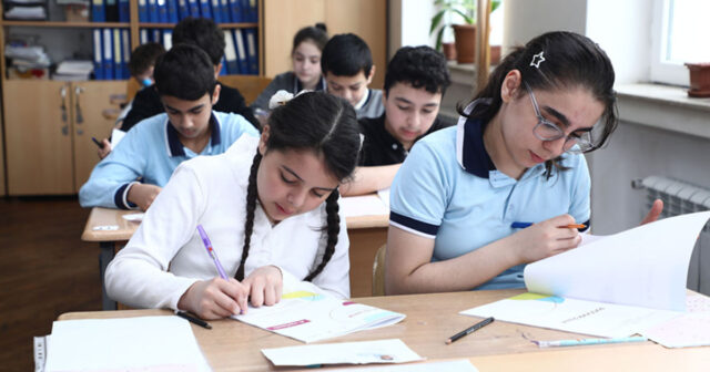Bakıda 50 minə yaxın VI sinif şagirdi monitorinqdə iştirak edib