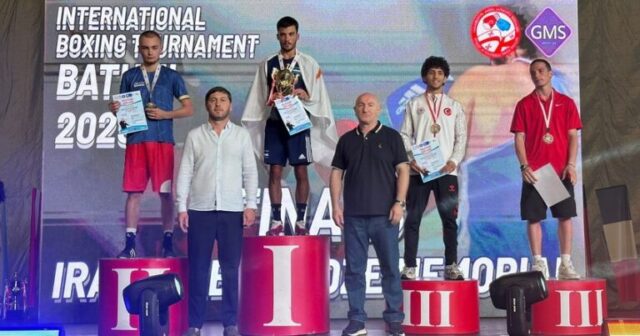 Azərbaycan boksçusu Gürcüstanda gümüş medal qazandı
