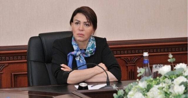İradə Gülməmmədovanın qızı bu quruma 100 min manata ofis icarəyə verir