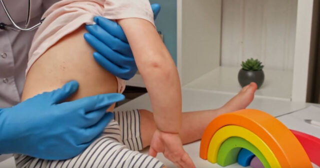 Uşaqlar arasında yayılan “parvovirus” virusu nədir? – VİDEO