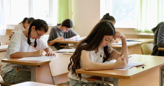 Bu gün 34 mindən çox abituriyent imtahan verib – YENİLƏNİB