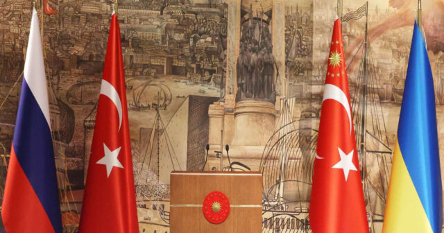 Ukrayna XİN: İstanbul formatı aktuallığını itirib