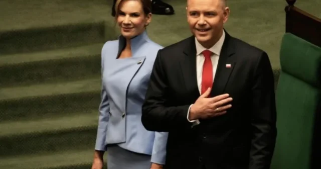 Rəsmi olaraq Polşa prezidenti oldu