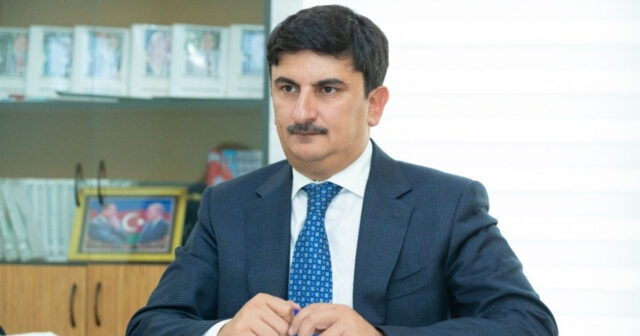 Vüqar Behbudov agentliyin liftini təmir etdirəcək – 75 min manata…