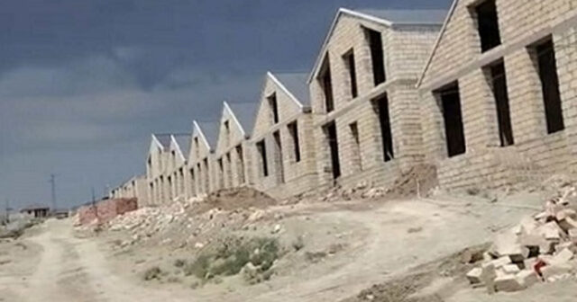 Abşeron rayon Hökməli qəsəbəsində sənədsiz evləri kimlər inşa etdi? – VİDEO – FOTO