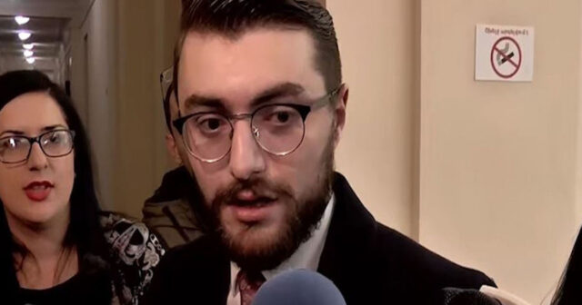 Ermənistan parlamentinin deputatı istefa verib