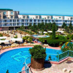 AF Otel Aqua Parkda müştəri NARAZILIĞI: Bişməmiş kartof, soyudulmamış içki və gecikən xidmət – FOTO