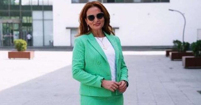 Aygün Mikayılova bu xanımla 205 min manatlıq müqavilə bağladı
