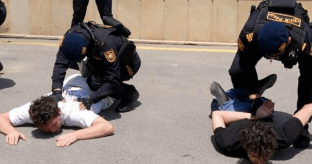 Bakıda həbsdəki ruslar türk dillərini öyrənir, noxudu…