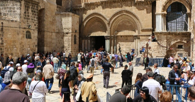 Yerusəlimin Erməni Patriarxlığı vergi borcuna görə məhkəməyə verilib