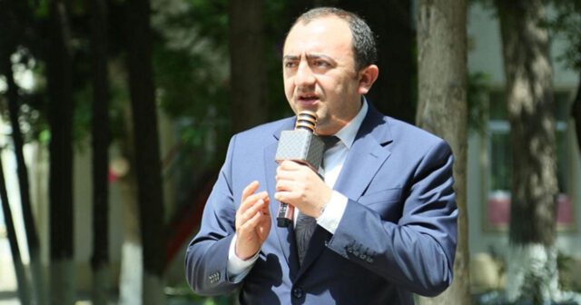 İcra başçısı baş memarı, şöbə müdirini və sürücüləri işdən çıxardı