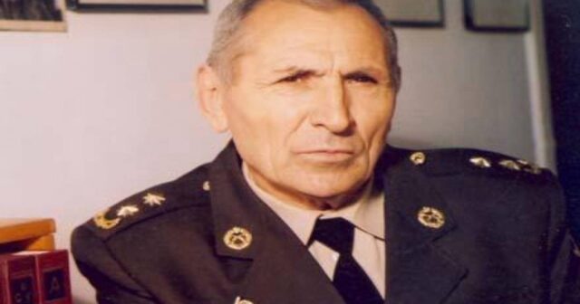 Şəmistan Nəzirli vəfat edib