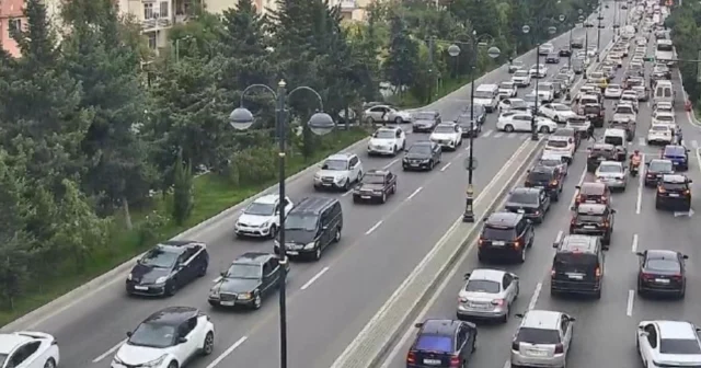 Bakının əsas yollarında sıxlıq müşahidə olunur – SİYAHI
