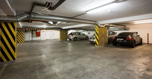 Yeni binalarda qaraj xaosu: Minlərlə sakinin ortaq parkinq PROBLEMİ Yeni binalarda qaraj xaosu: Minlərlə sakinin ortaq parkinq PROBLEMİ