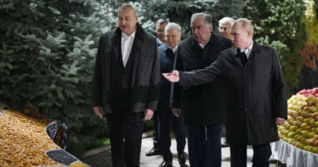 Prezident İlham Əliyev Düşənbədə MDB dövlət başçılarının qeyri-rəsmi şam yeməyində iştirak edir – FOTO