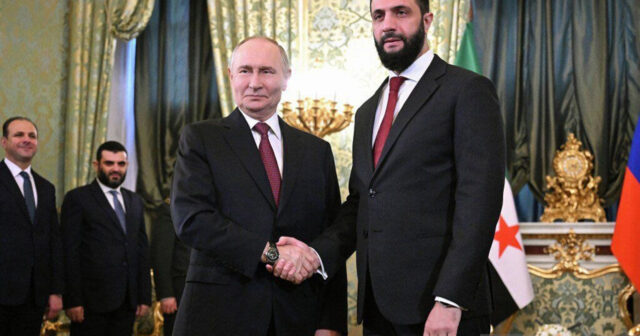 Putin dostu Əsədi devirən prezidentlə görüşdü – Moskvada / VİDEO