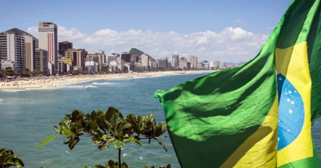 Braziliya alov içindədir: narkotik kartelləri hökumətə qarşı – VİDEO Braziliya alov içindədir: narkotik kartelləri hökumətə qarşı – VİDEO