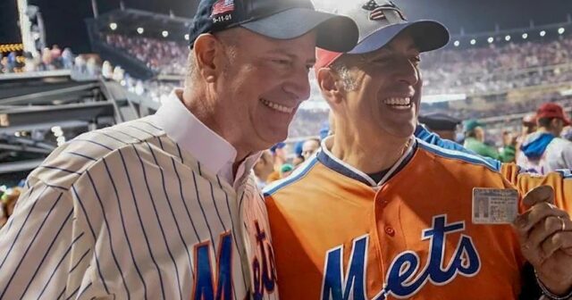 Jurnalist keçmiş merlə adaşını səhv saldı – qəzet üzr istədi Jurnalist keçmiş merlə adaşını səhv saldı – qəzet üzr istədi