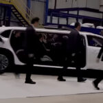 Ərdoğan TOGG-un limuzin versiyası ilə ALTAY tankının təhvil mərasiminə gəldi – FOTO Ərdoğan TOGG-un limuzin versiyası ilə ALTAY tankının təhvil mərasiminə gəldi – FOTO