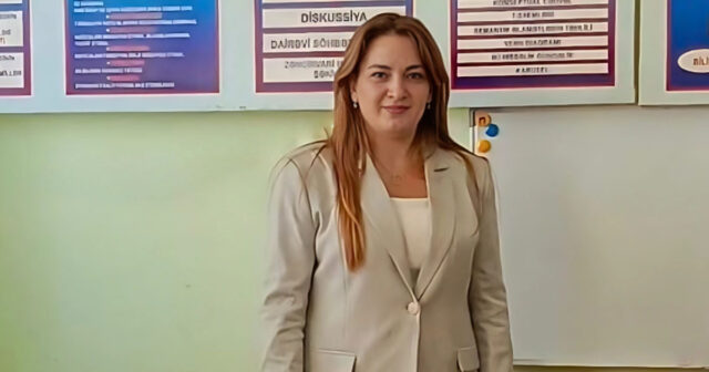 Sertifikasiyadan yüksək bal toplayan müəllimə vəzifə verildi Sertifikasiyadan yüksək bal toplayan müəllimə vəzifə verildi