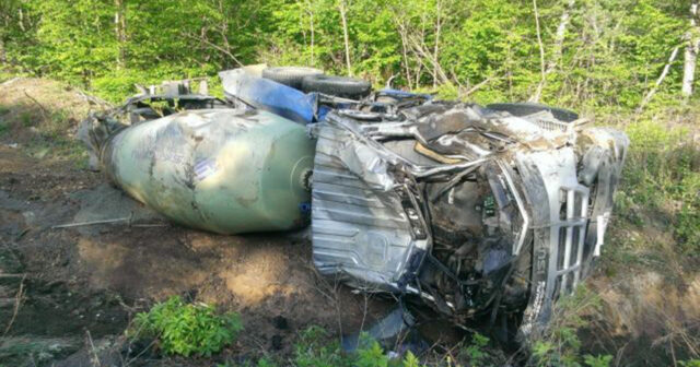 Ağdərədə betonqarışdıran maşın aşdı – ölən var Ağdərədə betonqarışdıran maşın aşdı – ölən var