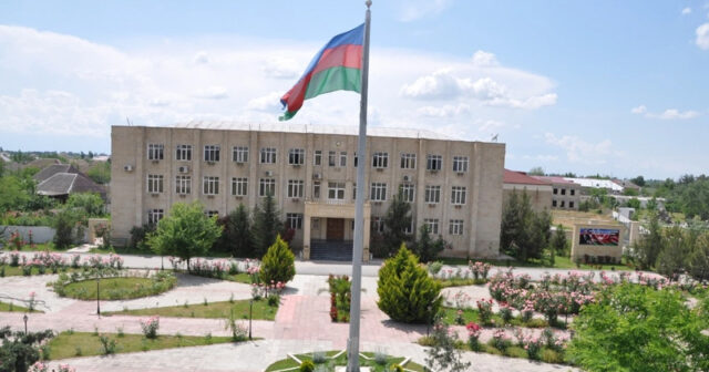 Bir ayda 2,7 milyonluq sifariş alan “Hadi İnşaat” kimindir? Bir ayda 2,7 milyonluq sifariş alan “Hadi İnşaat” kimindir?